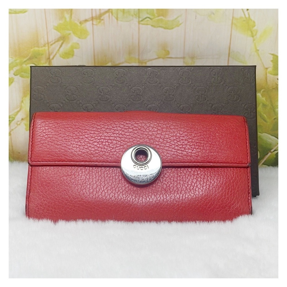 Authentic Gucci Leather Wallet